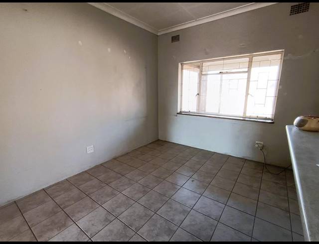 3 BEDROOM PROPERTY TO RENT IN SYMHURST